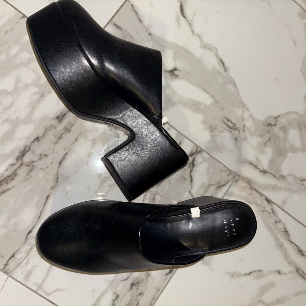 A New Day Women's Black Platform Shoes - Picture 3 of 6